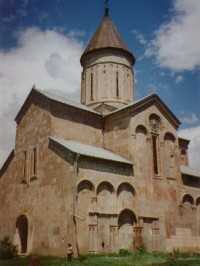 Samtawissi-Kirche in Mzcheta - alte georgische Hauptstadt, Zentrum der georgisch-orthodoxen Kirche - Region Kartli in Georgien - Reisebericht Georgien 2002 Tourismus und Touristen Urlaub Reise